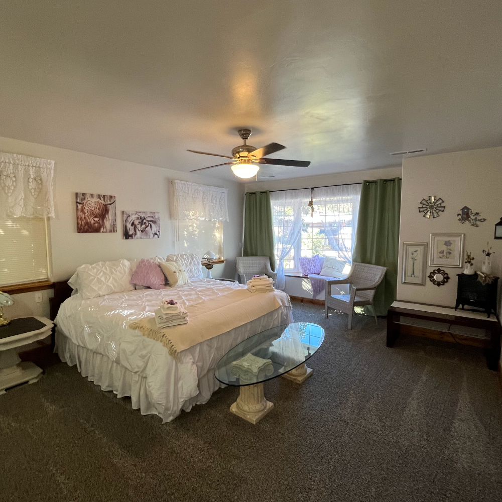 King Suite Bedroom